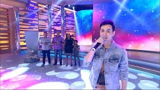 Leandro Borges canta o sucesso Fica Tudo Bem [upl. by Toscano684]